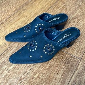 Arteffects Studded Leather Mules